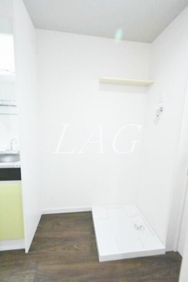 【設備】 | ライブリー元橋本 | 室内洗濯機置き場です。