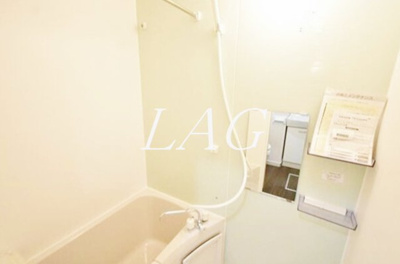 【浴室】 | ライブリー元橋本 | お風呂です。