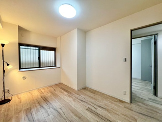 【洋室】 | ファミールハイツ泉大津セントハーバーシティ六番館