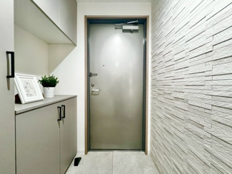 【玄関】 | ファミールハイツ泉大津セントハーバーシティ六番館