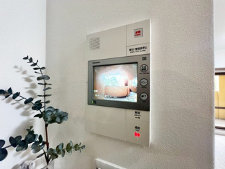 【防犯設備】 | ファミールハイツ泉大津セントハーバーシティ六番館