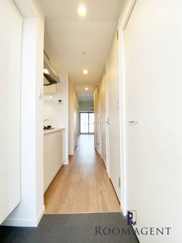 S-RESIDENCE志賀本通の玄関