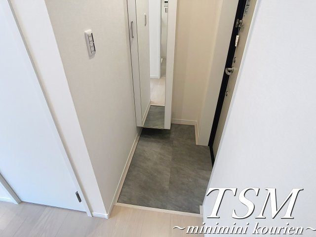 リアフラッツ香里園ＮＯＲＴＨの玄関