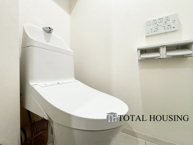 【トイレ】 | トーカンマンション第3中の島 | 温水洗浄機能付きトイレです♪