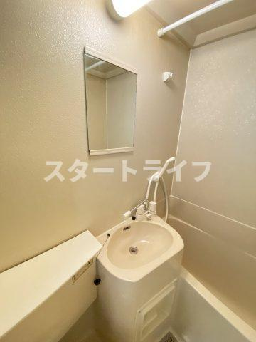 大阪市淀川区三国本町１丁目の賃貸マンションの洗面所