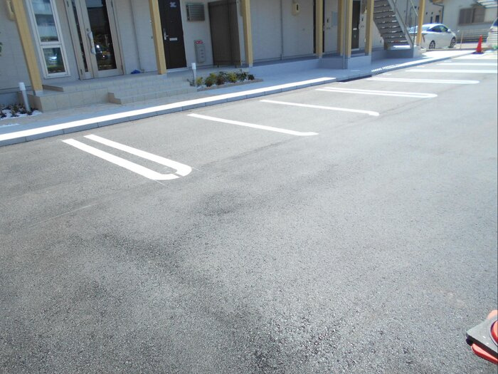 マーガレットの駐車場|駐車場