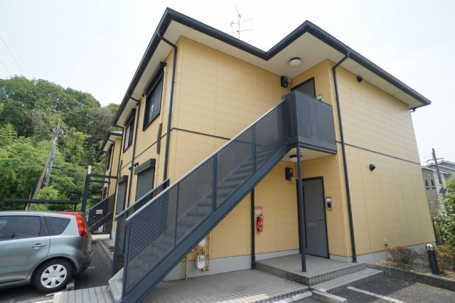 ユーエムアイリスコートの外観