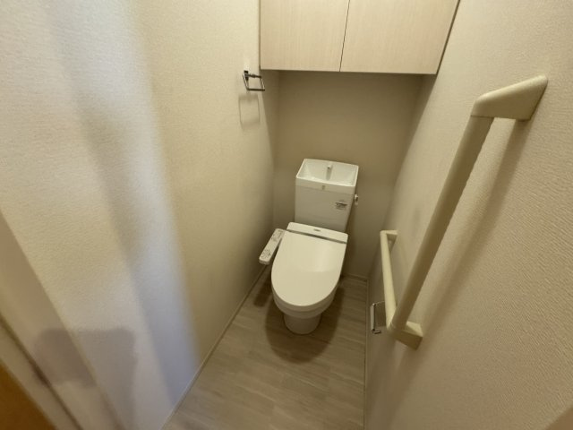 D-roomカトレアのトイレ