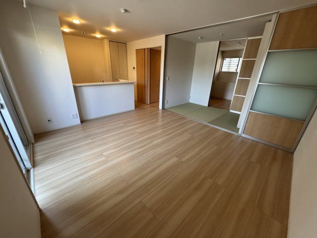 D-roomカトレアの居間・リビング