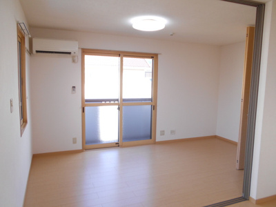 【洋室】 | ソレーユ河部