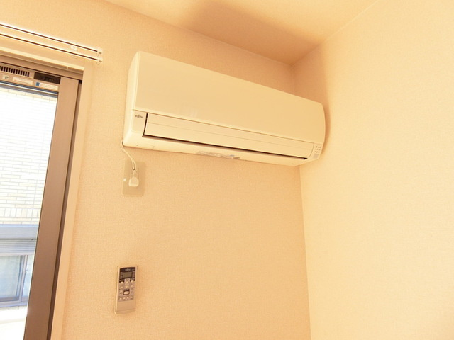 セジュール三橋　５の設備|エアコン付き☆