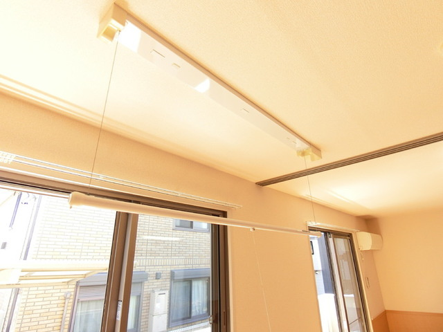 セジュール三橋　５の設備|室内物干しです。