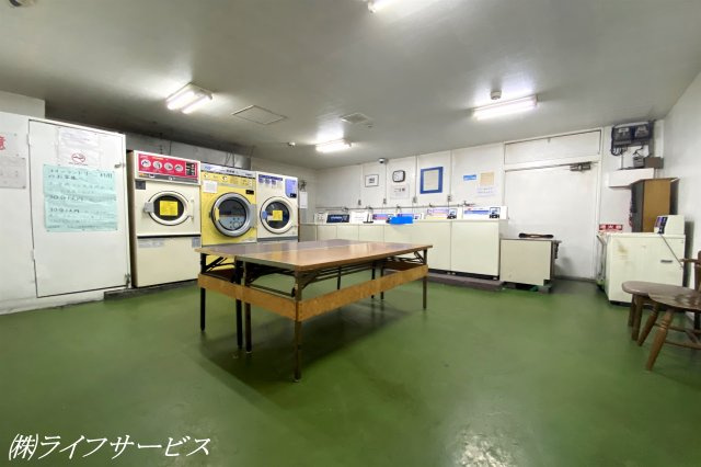 【その他共用部分】 | 新大阪コーポビアネーズ | コインランドリー