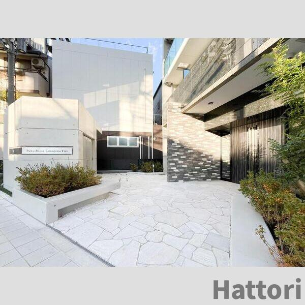 S-RESIDENCE福島玉川Tresのエントランス