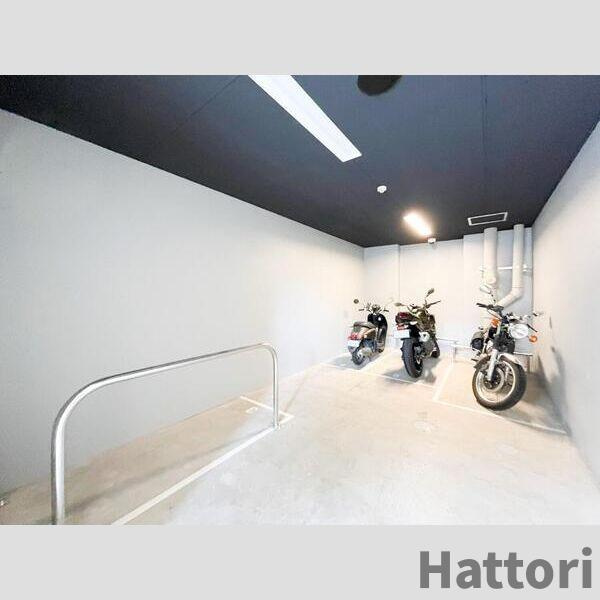 S-RESIDENCE福島玉川Tresの駐車場