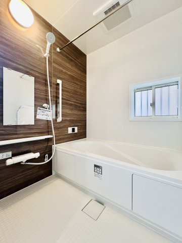 高崎市石原町の浴室|高級感溢れるユニットバスで１日の疲れも癒されます♪