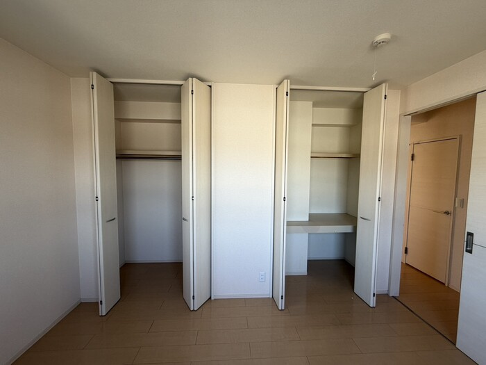 桜井市大字粟殿のアパートの収納