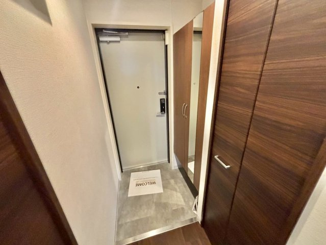 グランデ　オヴェストの玄関