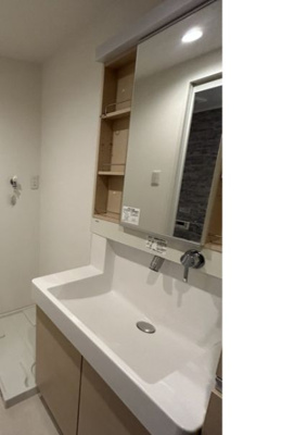 【独立洗面台】 | ファミール本郷 | 独立洗面台、朝の身支度には欠かせません