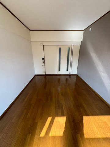 富士マンションの居間・リビング