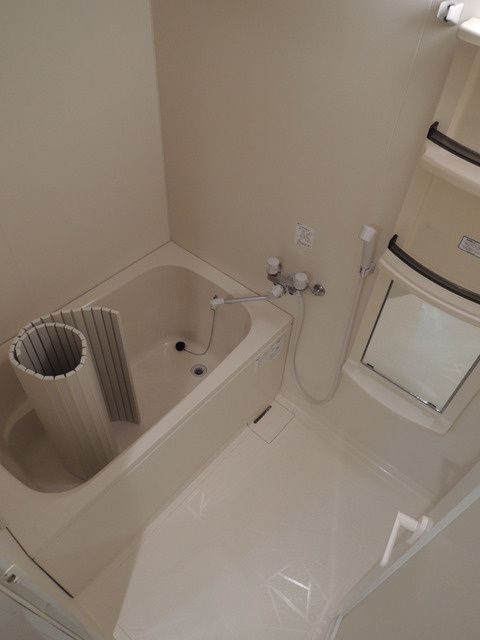 メゾンドゥグランディルの浴室