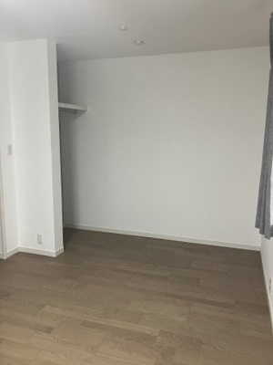 【洋室】 | 東持田町F貸家