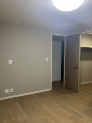 【洋室】 | 東持田町F貸家