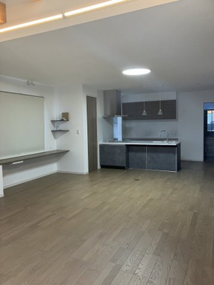 【居間・リビング】 | 東持田町F貸家