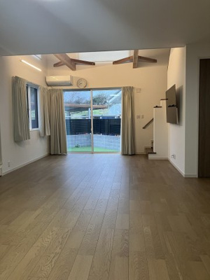 【居間・リビング】 | 東持田町F貸家