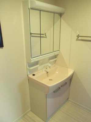 【洗面所】 | ウエストヒルＴＨＲＥＥ