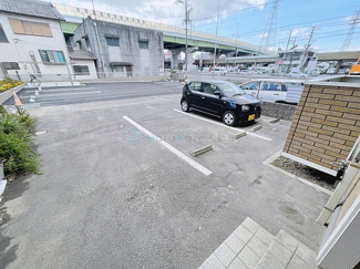【駐車場】