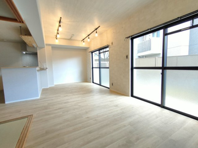 【居間・リビング】 | プリンスコート刀根山