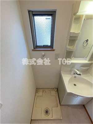 【その他】 | カーサフレスコ | 洗濯機置き場※クリーニング完了前※