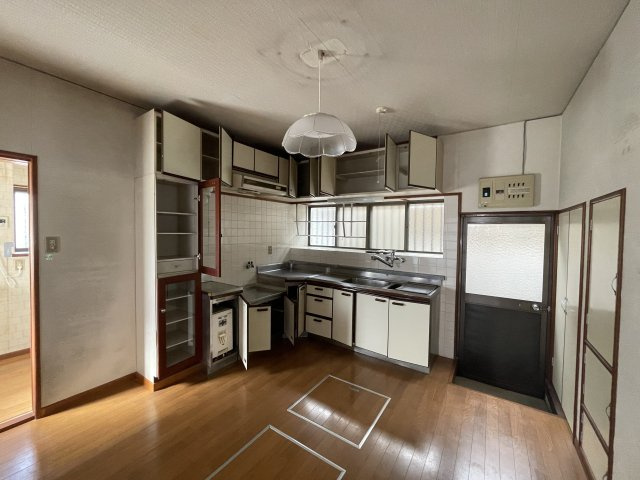 長崎市大手3丁目戸建てのキッチン