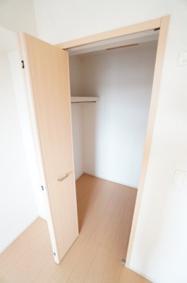 【収納】 | マーヴェラス葛城 | ※同物件・反転タイプの写真です。
