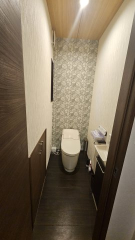 小山市駅南町５丁目１１−２１のトイレ