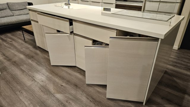 小山市駅南町５丁目１１−２１のキッチン