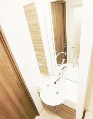 【洗面所】 | ガーラ・リバーサイド目黒 | 独立洗面台です。