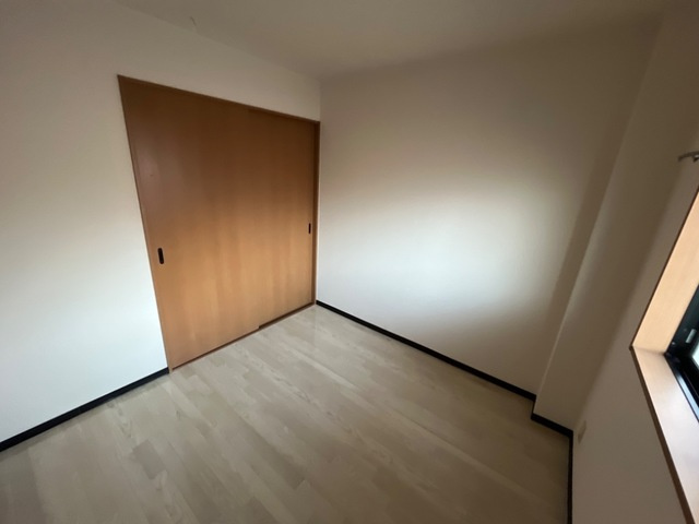 【洋室】 | ガーデンハイム壱番館