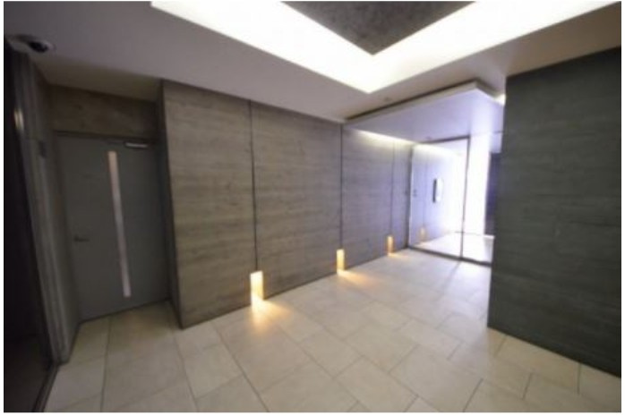 ＯＺＩＯ大手町のロビー