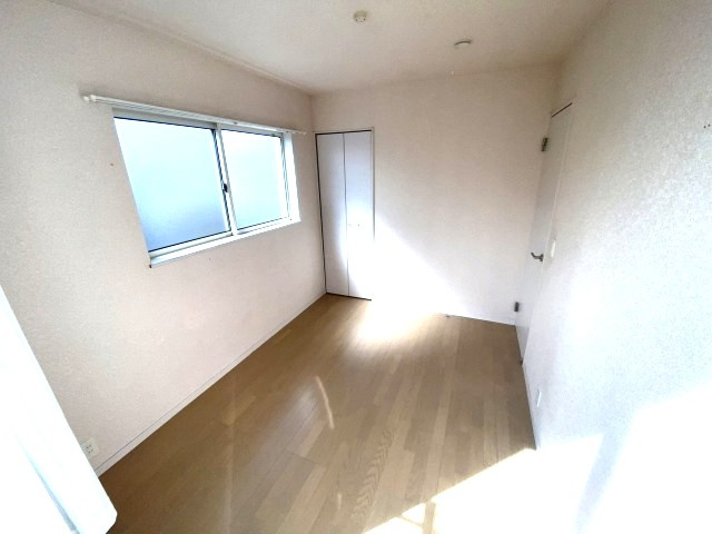 双葉１丁目　中古戸建の洋室