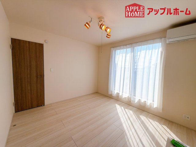 [中古住宅] さいたま市見沼区宮ヶ谷塔の洋室|居室は全室収納あり！たっぷりある収納活用でお部屋もキレイを保てます♪