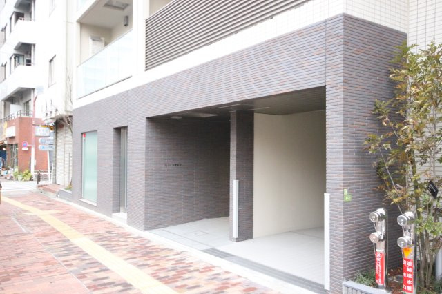 【エントランス】