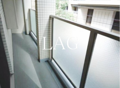 【バルコニー】 | シャリオ本芝 | バルコニーです。