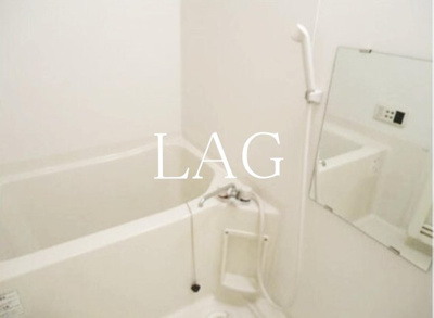 【浴室】 | シャリオ本芝 | お風呂です。