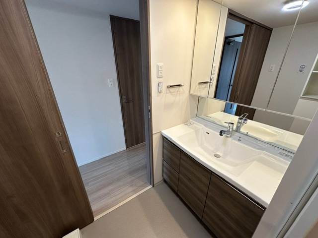 【独立洗面台】の画像