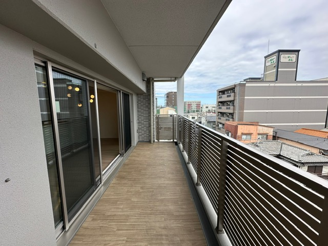 【バルコニー】の画像