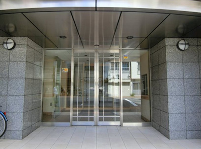 【エントランス】 | 藤和シティホームズ台東御徒町ウェルブライト | 建物の内部です