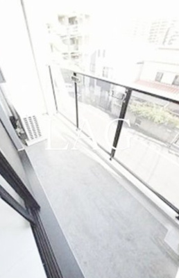 【バルコニー】 | ビーシティアパートメント立川TAPP | バルコニーです。