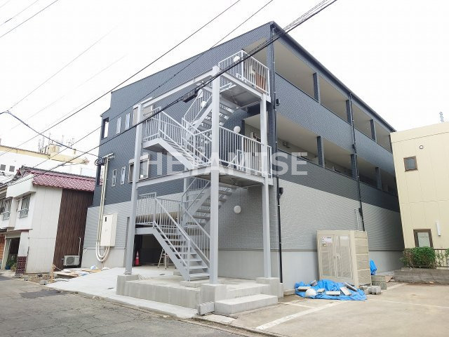 セブンスター栄町の外観